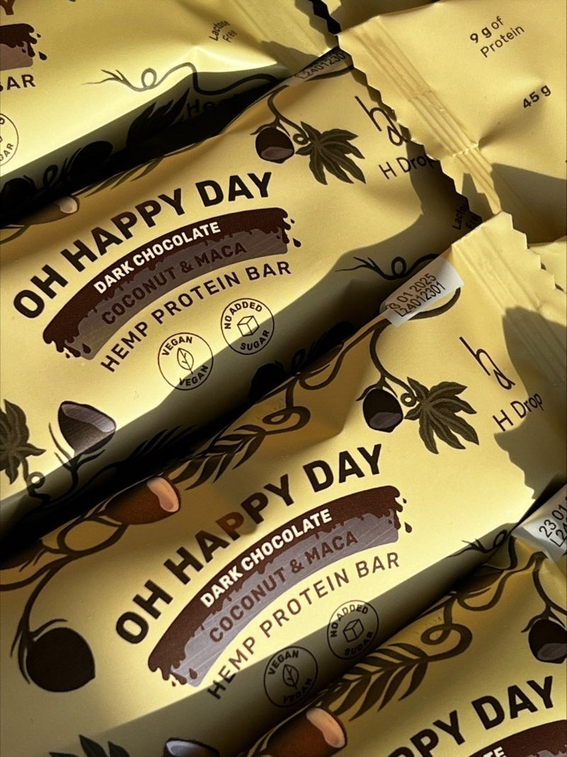 Oh Happy Day - kanepi proteiinibatoonid kookose ja macaga tumedas šokolaadis (1 tk.) H Drop Lietuva