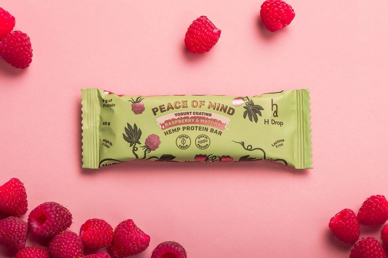 Kingitus Peace of Mind - kanepi proteiinibatoonid vaarikate, matcha ja jogurtiga (12 tk. karp) H Drop Lietuva